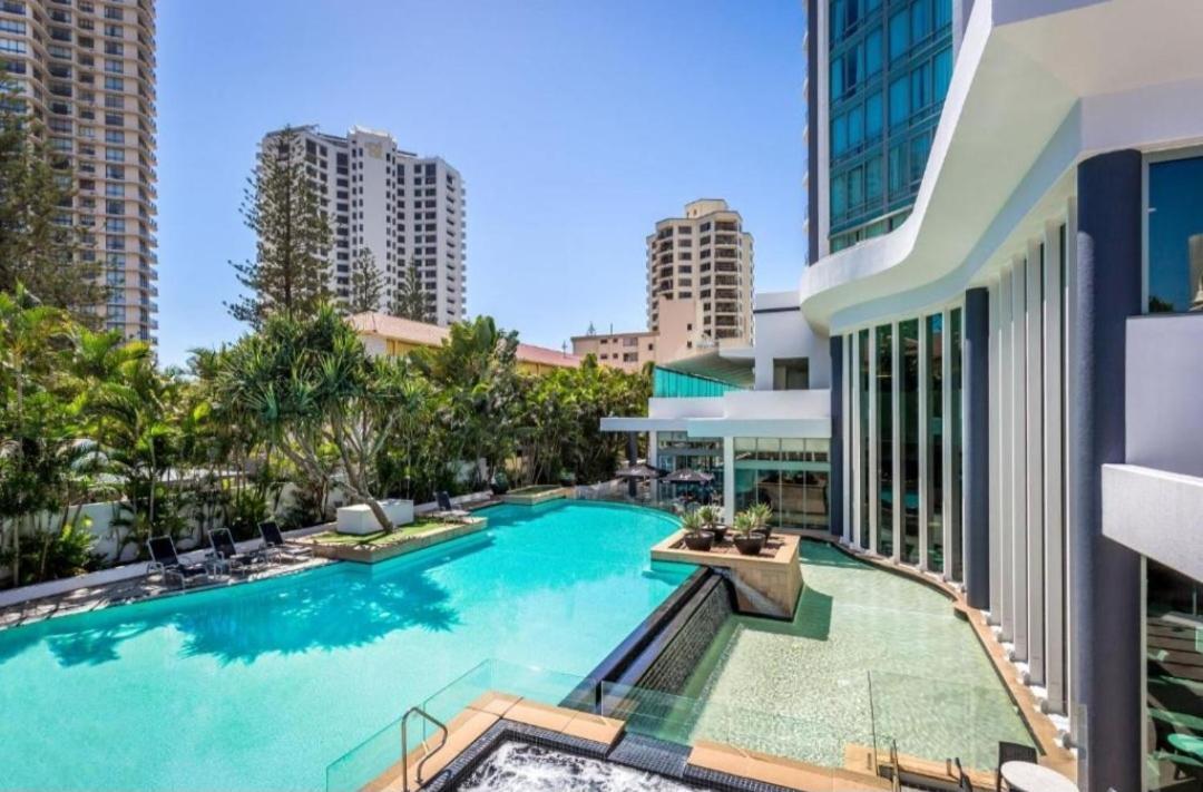Mantra Legends Hotel Голд-Кост Экстерьер фото